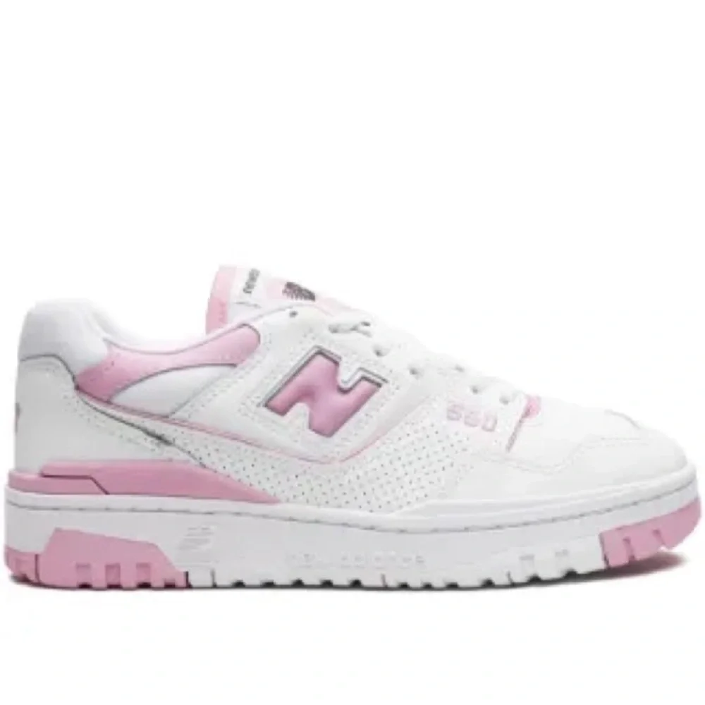 New Balance 550 Women's Bubblegum Pink and White Sneakers‎